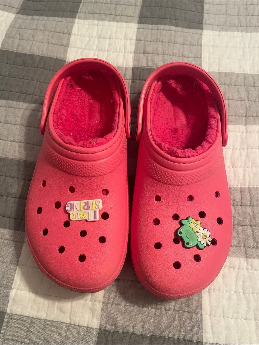 Kids J6 Pink Fleece-Lined Clog Shoes